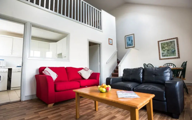 Spanish Cove Holiday Home Sleeps 5
