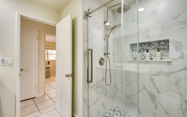 Pet-friendly Sarasota Vacation Rental w/ Patio!