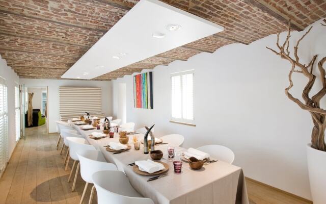 NE5T Suites & Spa