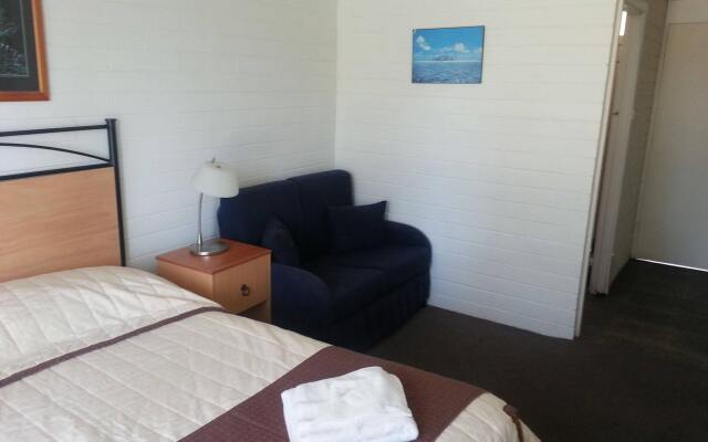 Sunraysia Motel & Holiday Apartments