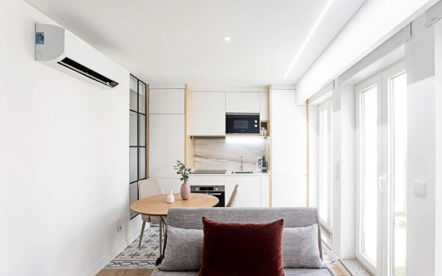 Urban House by LovelyStay