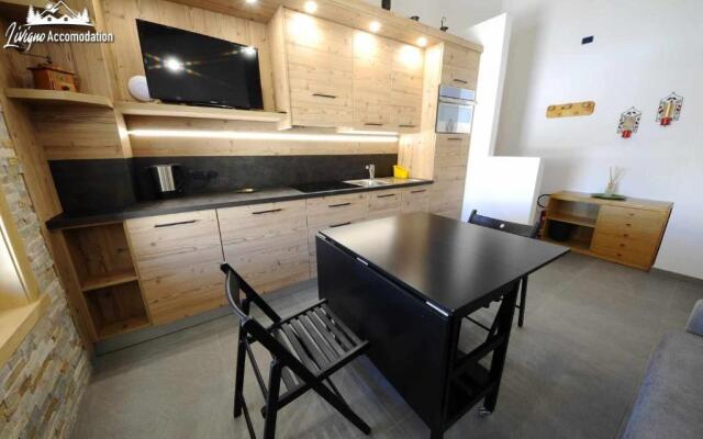 Baita Carosello Apt 6 Appena rinnovato adiacente al Carosello 3000