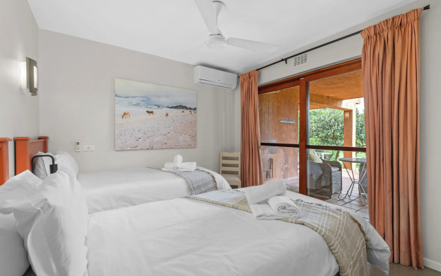 San Lameer Villa Rentals 2534