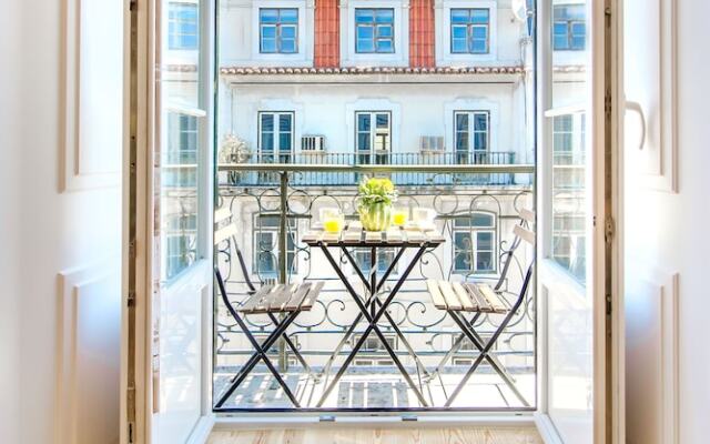 Life is Good in Lisbon Baixa Apartment