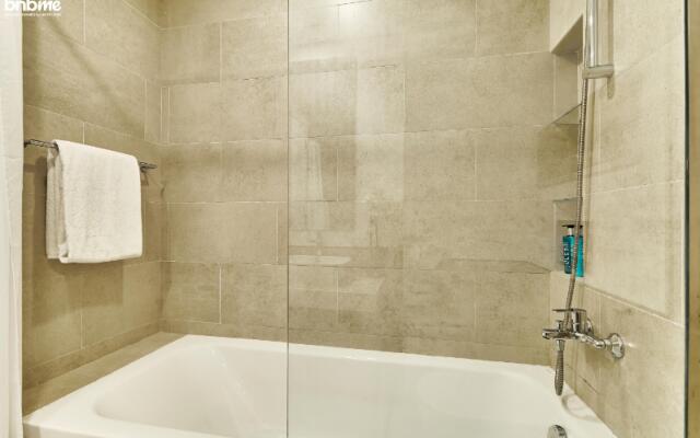 Elegant Pool View 2BR Apartment