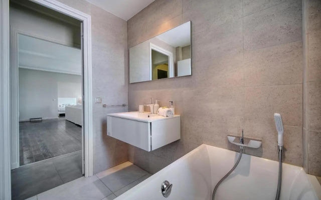 IMMOGROOM - Large Apartment - Parking - Air conditioning - Sea view - Wifi