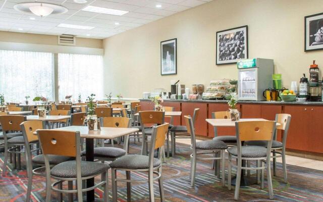 Quality Inn & Suites Vestal Binghamton near University