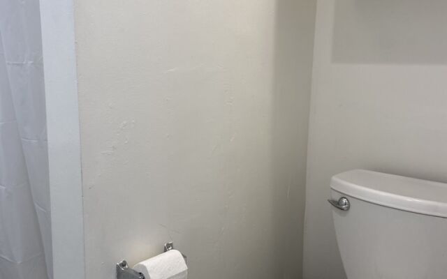 Comfy Private Unit in LA
