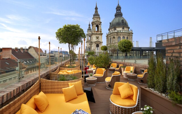 Aria Hotel Budapest by Library Hotel Collection