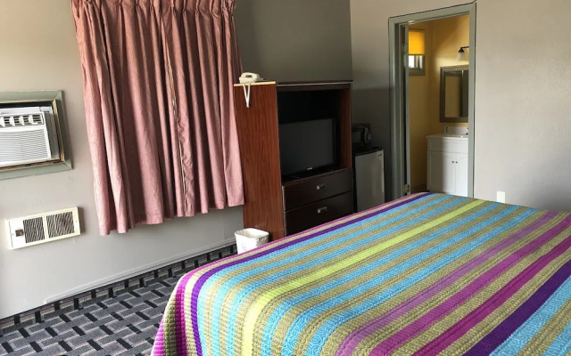 Royal Motel