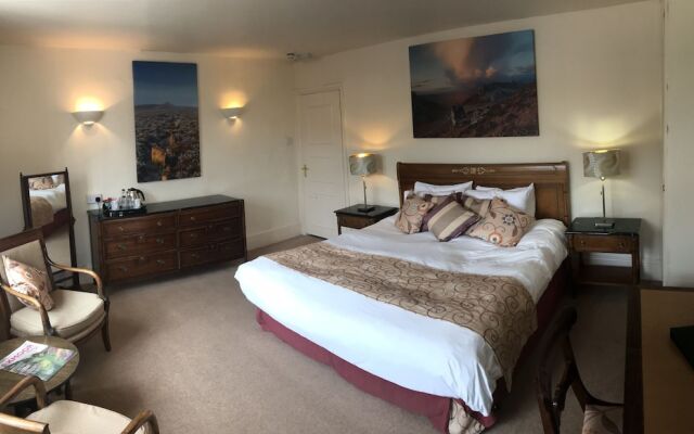 The Crown Hotel