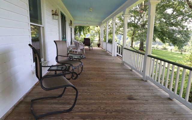 The Stovall House