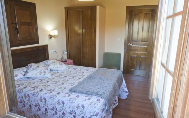 Apartamentos Rurales Villa de Saín