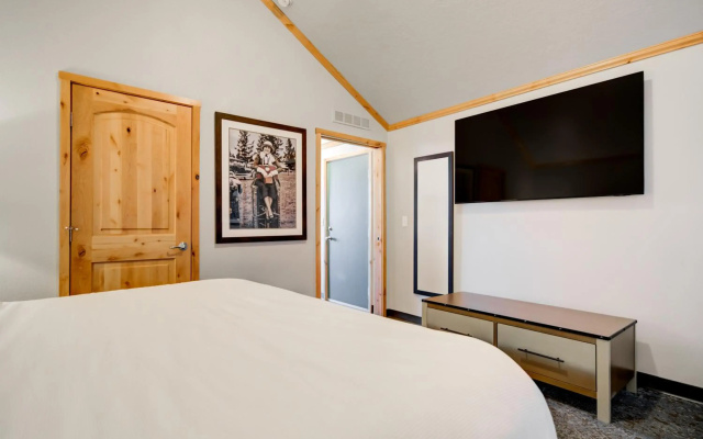 Explorer Cabins At Yellowstone