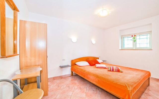 Apartments Dino EDI