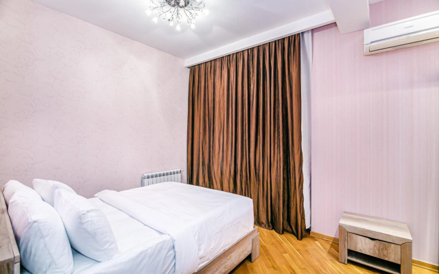 Zarifa Aliyeva str. 28 M63 Daire