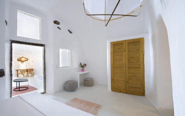 Sophia Luxury Suites