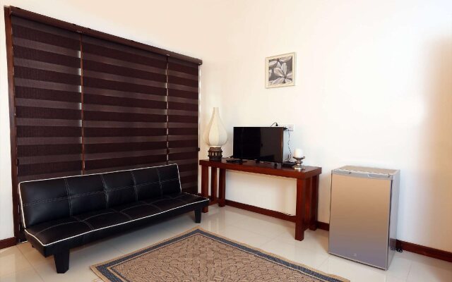 Iddamal Apartment