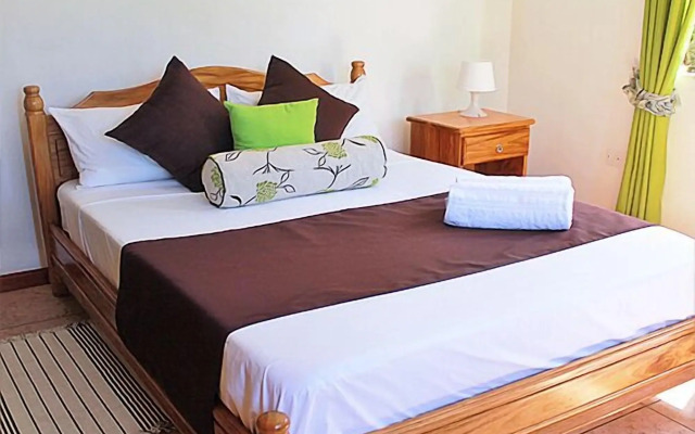Albizia Lodge Reef Estate