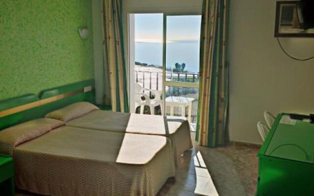 Apartamentos Balcon de Maro