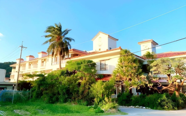 Shirahama Island Resort