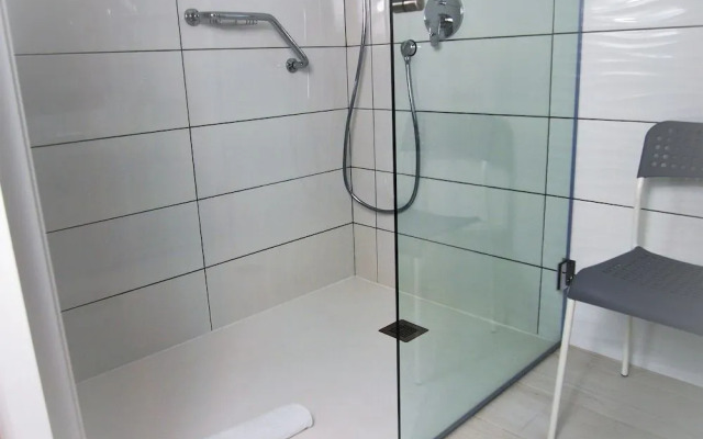 A de Lolo - Four Rooms