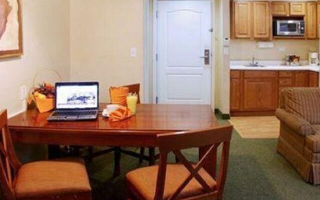 Doubletree Suites By Hilton Saltillo