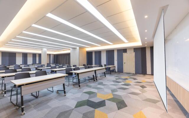 Hanting Hotel Nanjing Dachang Xiaoshan Road