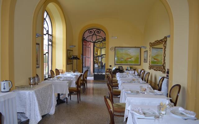 Villa Signorini Events & Hotel