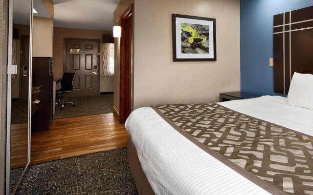 Red Roof Inn & Suites Jackson - Richland