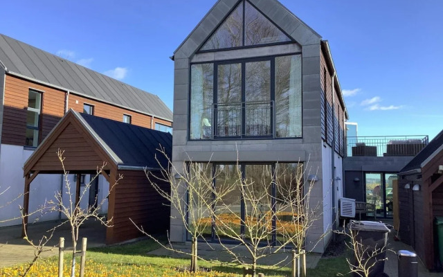 6 Person Holiday Home in Thyholm