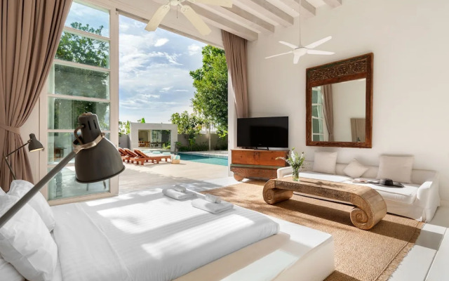 Villa Akasha