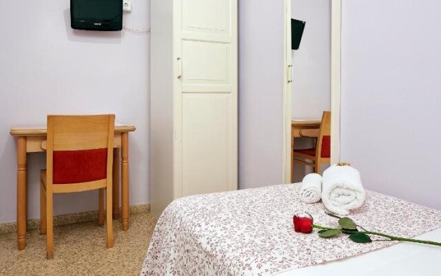 Plaza Spain Guest House
