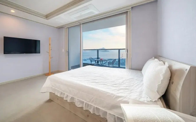 Yeosu Wayo Ocean View Pension
