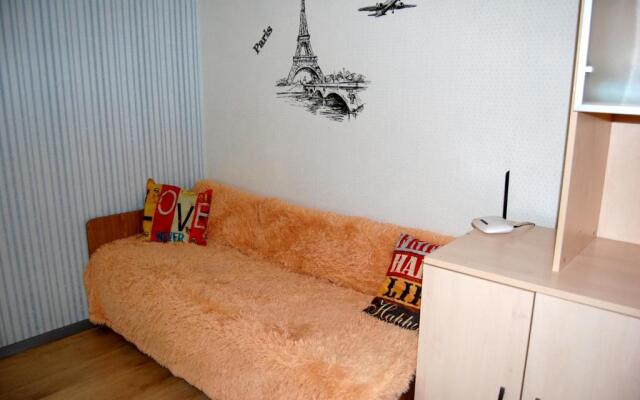 Standard Apartment on Umanskaya