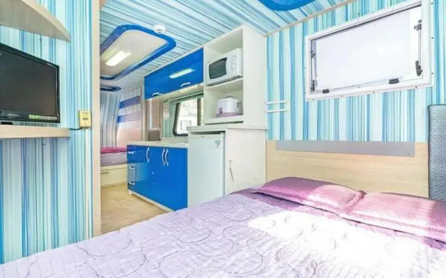 Gangneung Sea Cloud Caravan Pension