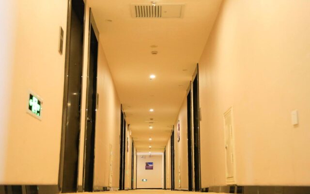 Lavande Hotel (Yinchuan North Gate Tourism Bus Station)