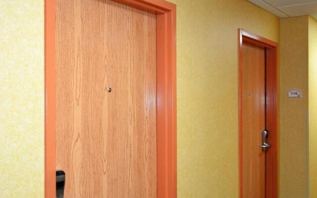 Baymont Inn & Suites