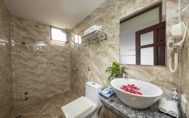 Viet Village Hotel