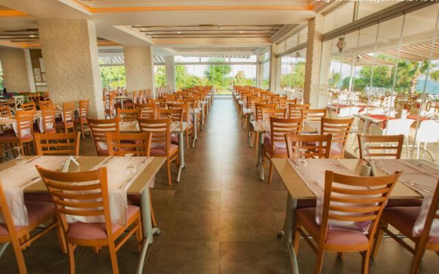 Armas Belek Hotel