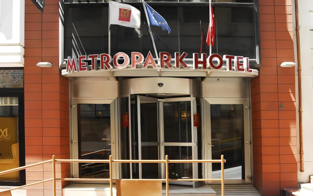 Taksim Metropark Hotel