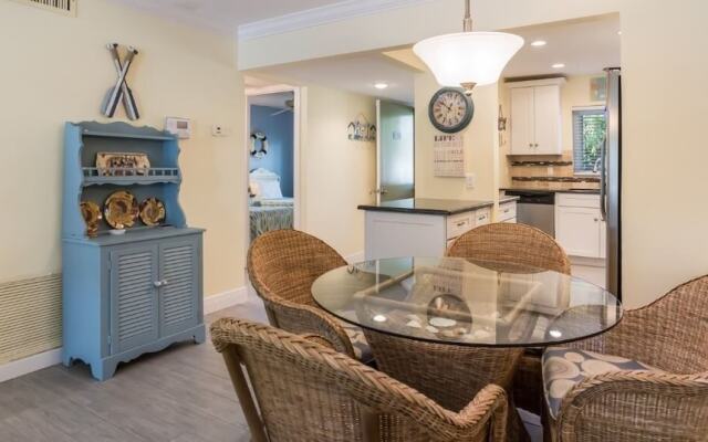 Nautilus-117 2 Bedrooms 2 Bathrooms Condo