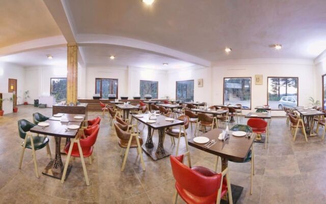 Vue Magique Resorts and Camps