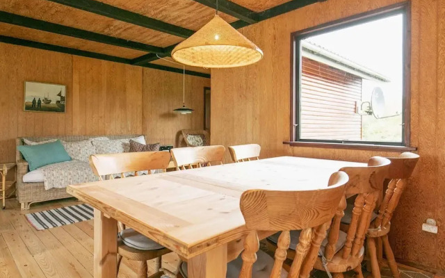 Seaside Holiday Home with Terrace near Limfjord