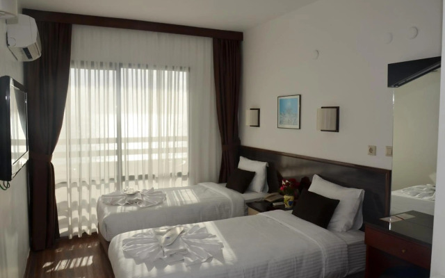 Sunday Beach Hotel