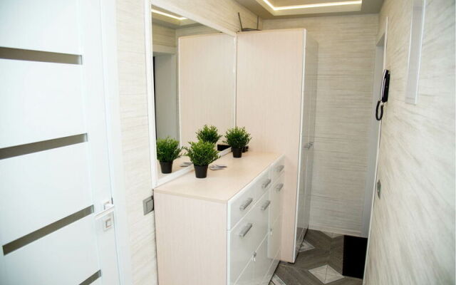 Apartaments Novosibirska, st. Lenina, 75