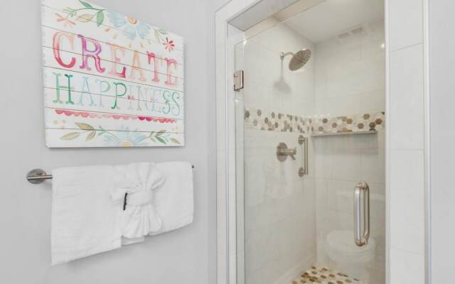 Silver Beach Towers 1205 East