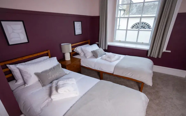 Elegant 3Bd Georgian Retreat In Perth City Centre