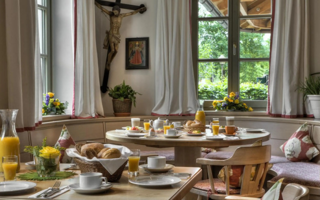 Hotel zur Post Aschheim