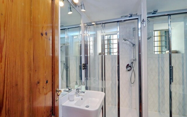 Treasurerome Colosseum Terrace 2BR